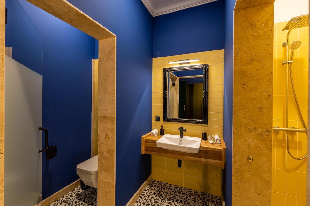 Boutique Hotel Cocosul De Aur Targu-Mures Bagian luar foto