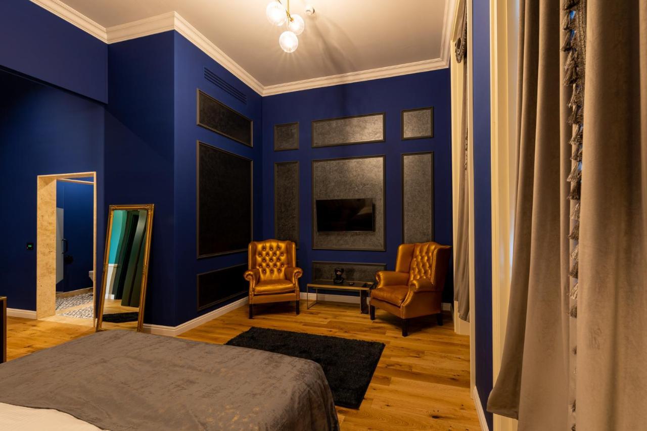 Boutique Hotel Cocosul De Aur Targu-Mures Bagian luar foto